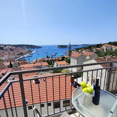 Brand New Apt W Balcony & Perfect Seaview At Center Hvar Town Exterior photo