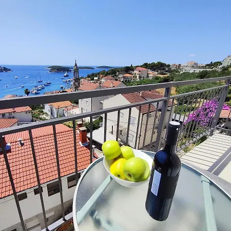 Brand New Apt W Balcony & Perfect Seaview At Center Hvar Town Exterior photo