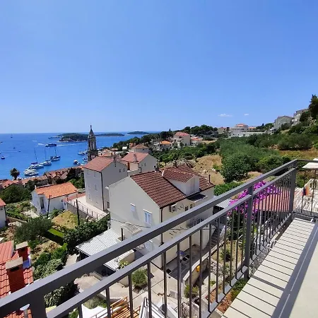 Brand New Apt W Balcony & Perfect Seaview At Center Hvar Town Exterior photo