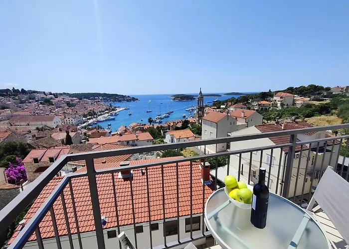 Brand New Apt W Balcony & Perfect Seaview At Center