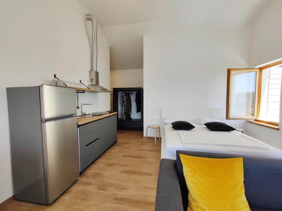 Apartment Brand New W Balcony & Perfect Seaview At Center Hvar Town