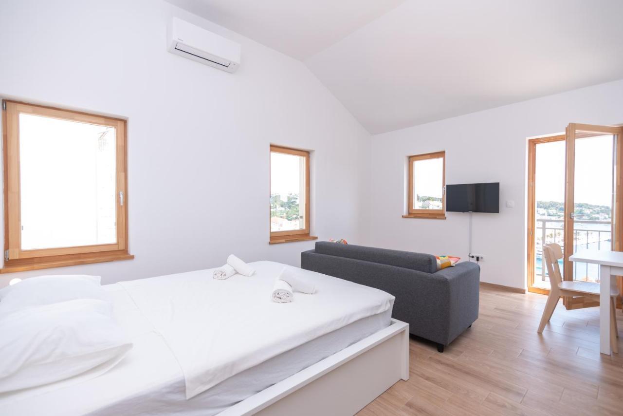 Brand New W Balcony & Perfect Seaview At Center Apartment Hvar Town